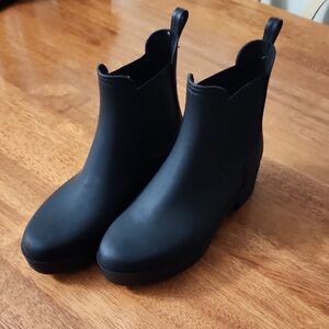 Jeffrey Campbell Sleek Black Ankle Booties